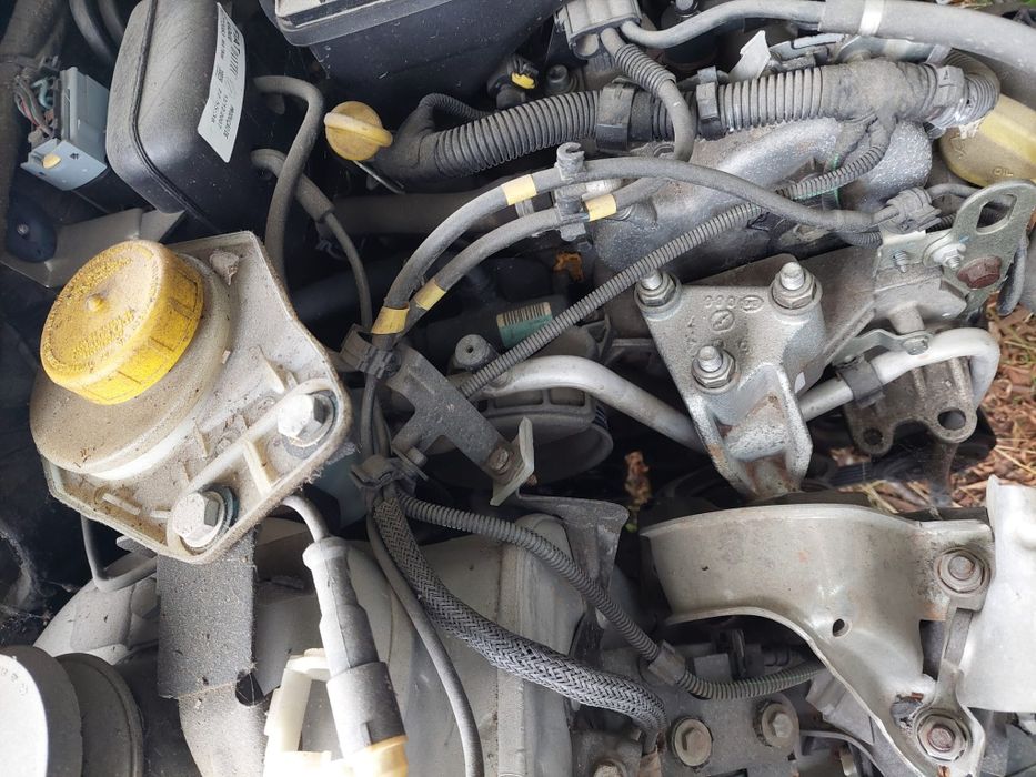 Fiat Strada  acidentada