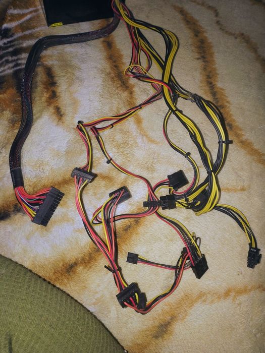 Блок живлення chieftec gps-650a8