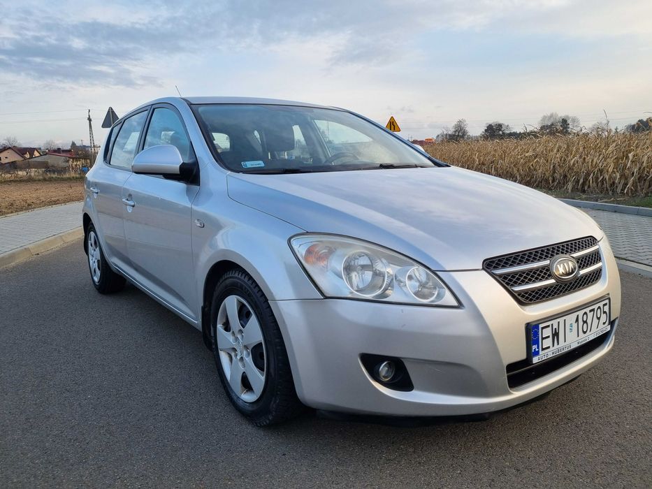 KIA Ceed 2.0 CRDI 140 KM | 2009 | Po rozrządzie | Hatchback !!
