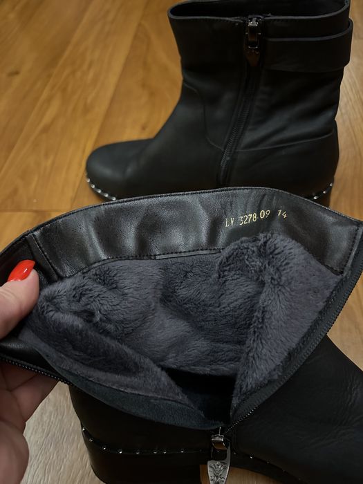 Сапоги із натуральної шкіри 38 розмір