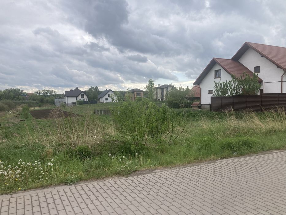 Продаж земельної ділянки с. Підгірне  (Винники )Львівський район.