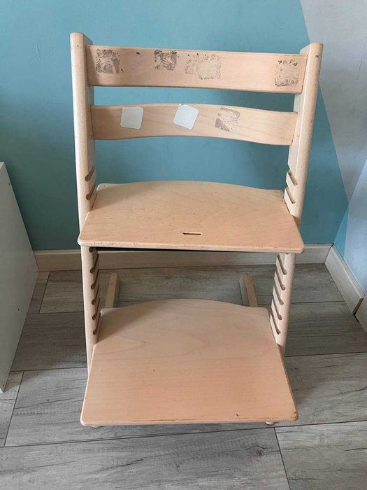 Продам дитячий стульчик Stokke
