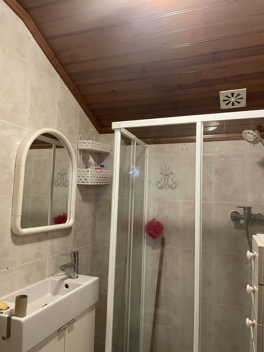 Estudio T1 para maximo de 3 pessoas, mobilado, terraço e vista, na Ericeira