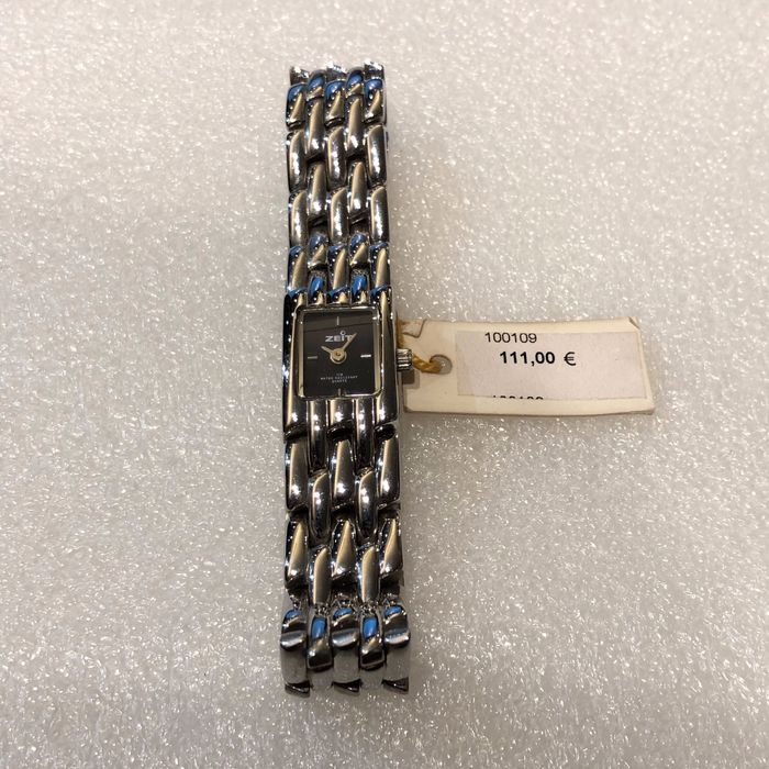 Relógio Zeit Quartz 20mmx15mm - Nunca Usado com Etiqueta