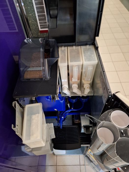 Kawomat  vending NECTA SOLISTA. Jak nowy!