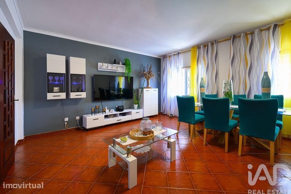 Apartamento T3 em Pinhal Novo de 103,96 m2
