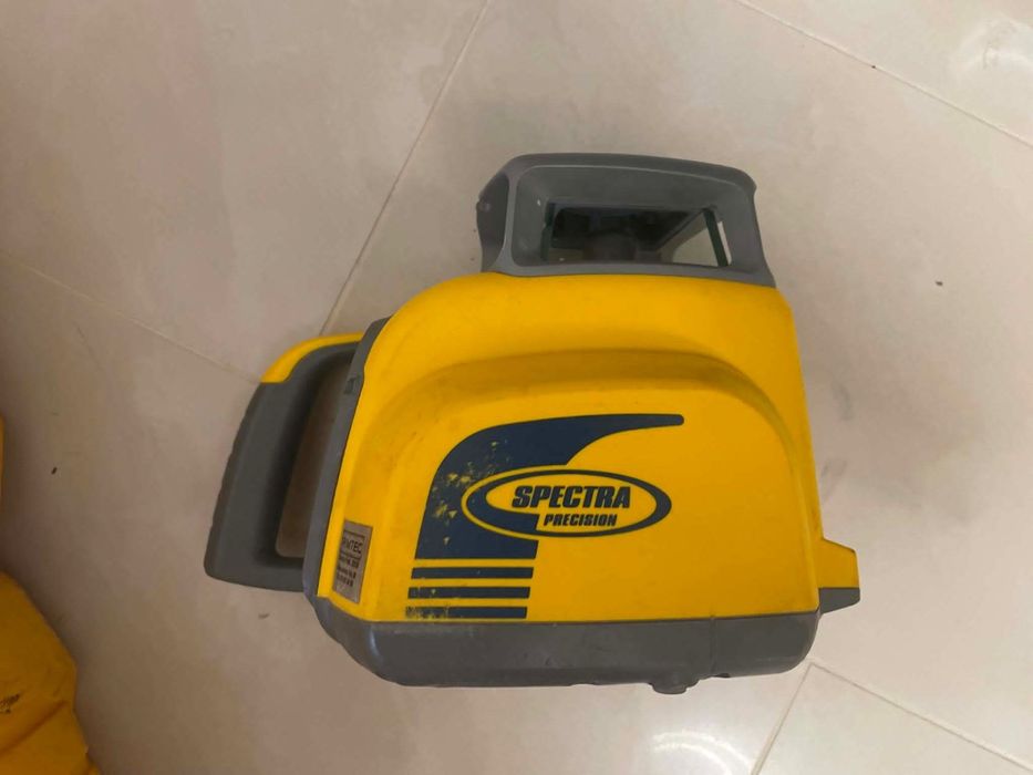 Niwelator Spectra LL 400 hv nie Topcon Hilti leica milwaukee