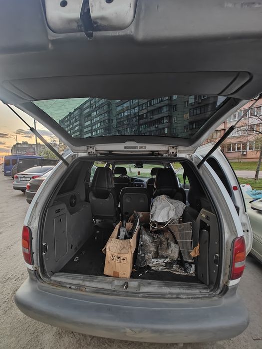 Dodge Ram Van (Минивэн