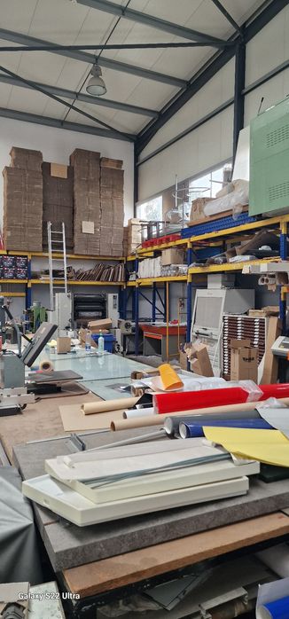 Estantaria parteleiras