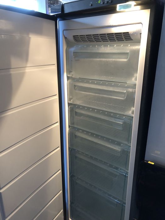 Zamrażarka Elektrolux NoFrost