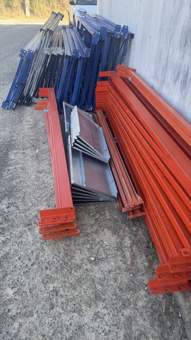 Estantes industriais, racks