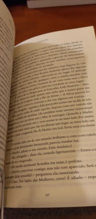 A Seleção, um livro de Kiera Cass