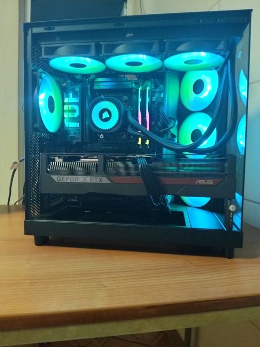 pc gaming - ryzen 7 9850X3D - RTX 5080 - 64GB - 2TB