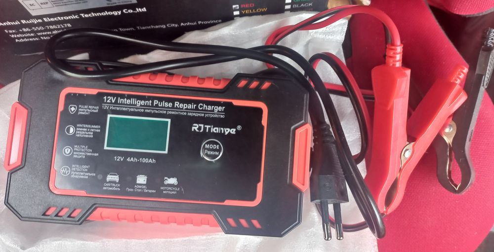 Carregador de Bateria para Ligeiros, Pesados e Motociclos