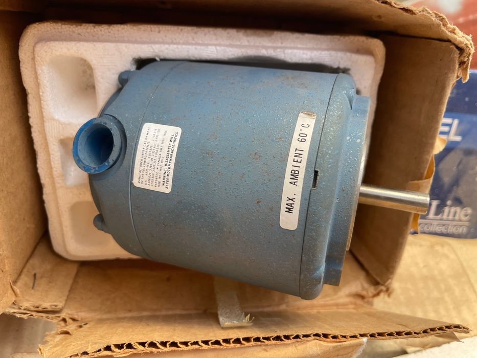 Шаговый двигатель slo-sin ss250 Superior Elektrik (USA)