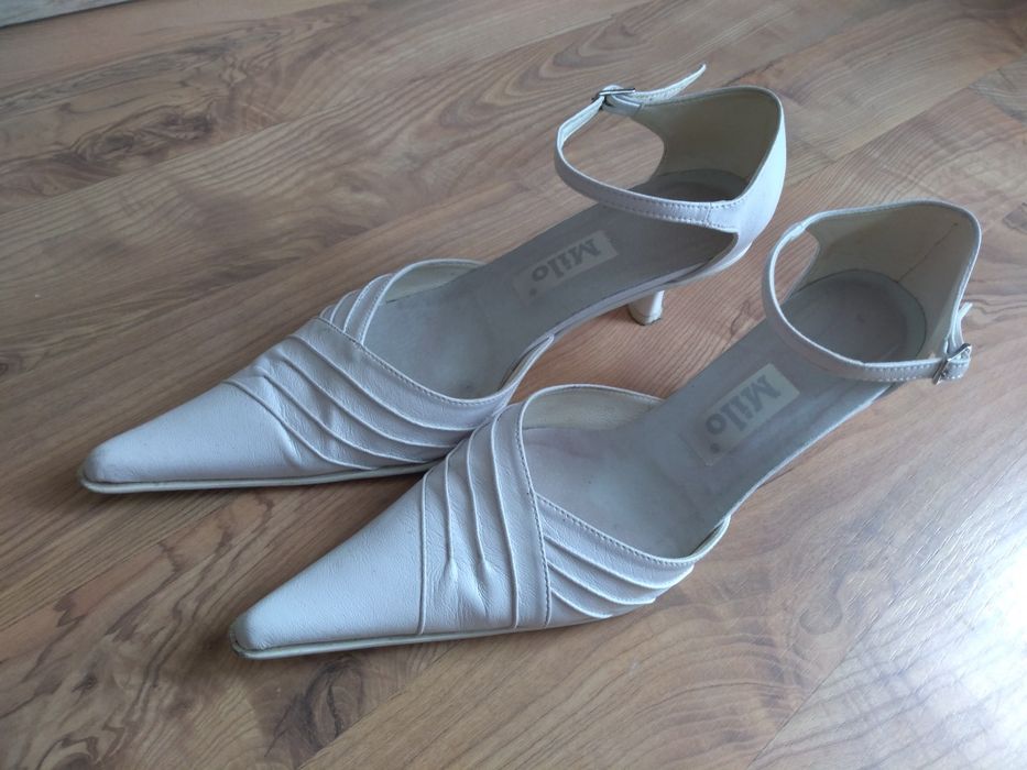 Buty białe ślubne i nie tylko r.39/40, wkładka 25cm