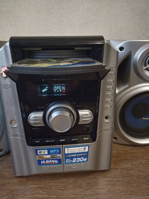 Panasonic SA-AK240 5cd changer