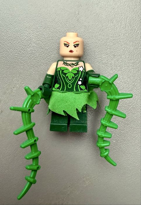Figurka Lego Batman Film DC Super Heroes Poison Ivy sh0327