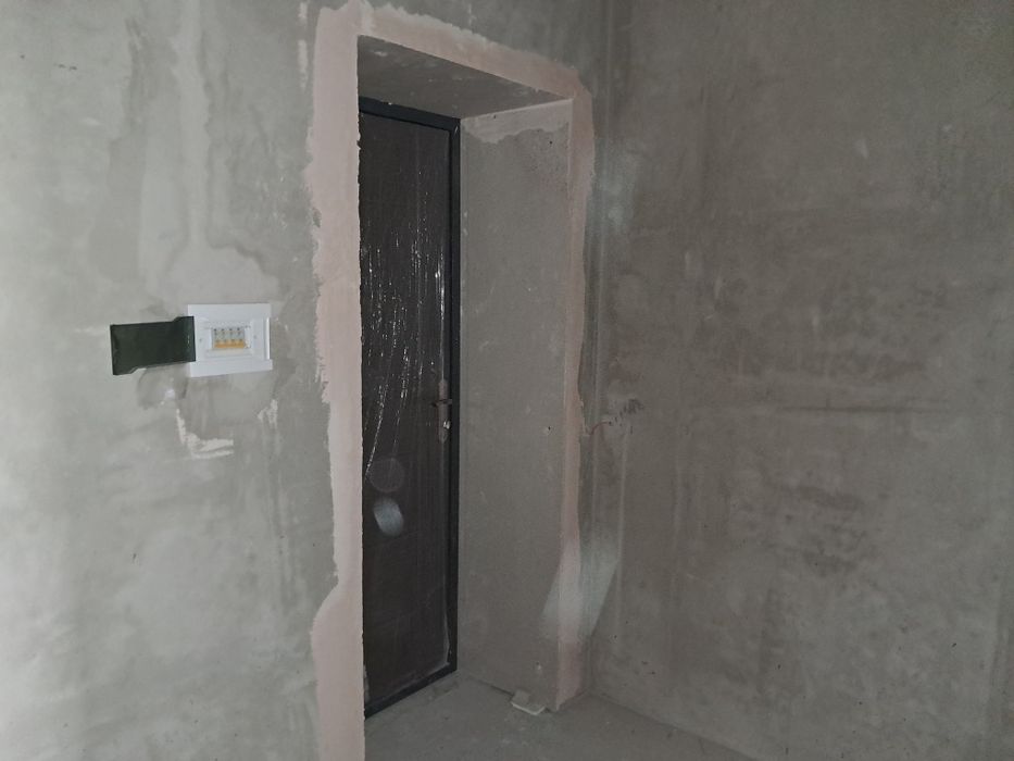 Однокімнатна в новобудові на ЗСУ, 1, працюємо з програмами