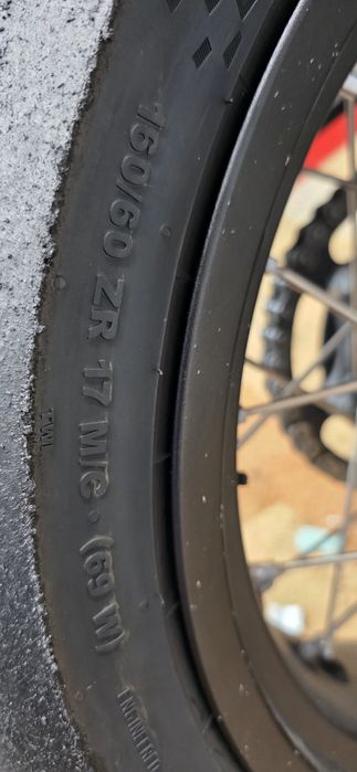 Opony do ktm 690smrc