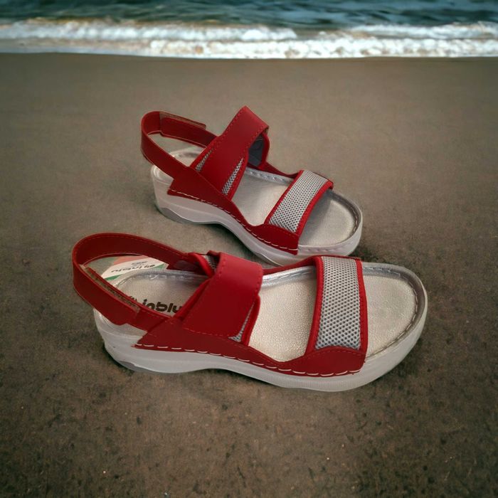 Жіноче літне взуття Інблу сабо шльопки капці INBLU розпродаж