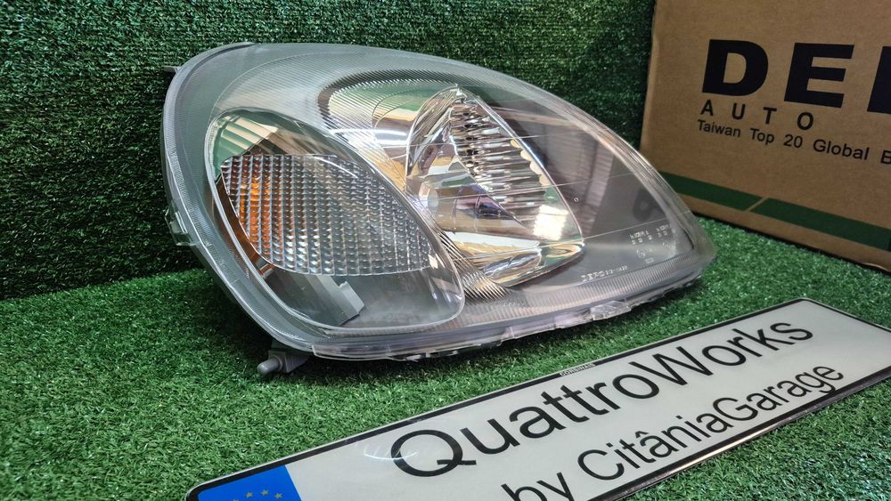Otica Farol Direito Toyota Yaris P1 1999 a 2003 Ref. 212-11A2R-LD-EM NOVO DEPO