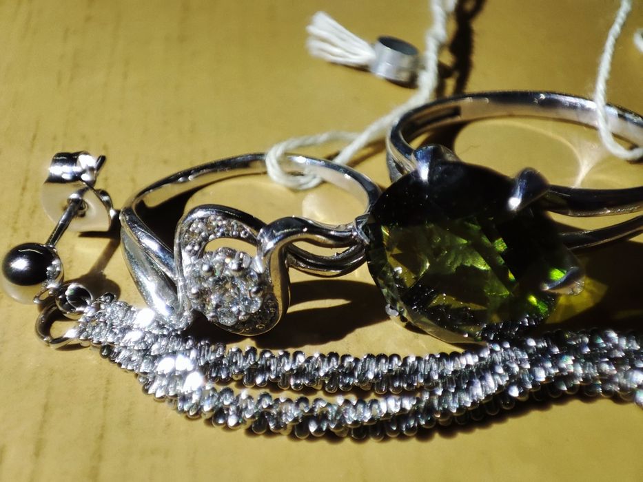 Срібні набори кольцо кульчики колечка 925 проба