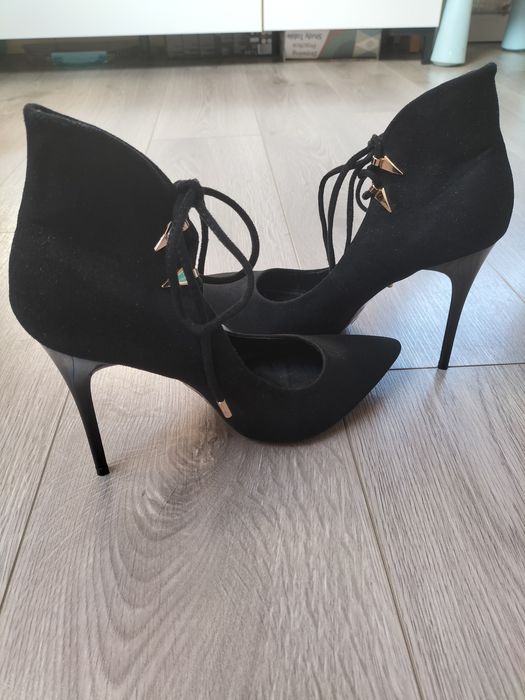 Buty damskie, obuwie na obcasie, czółenka, szpilki, zamsz,  czarne, r.