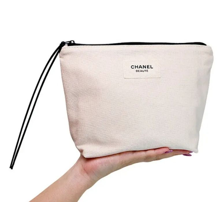 Брендовая косметичка Chanel, оригинал, текстиль