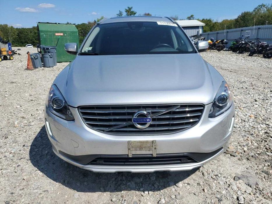 2017 Volvo XC60 T6 INSCRIPTION