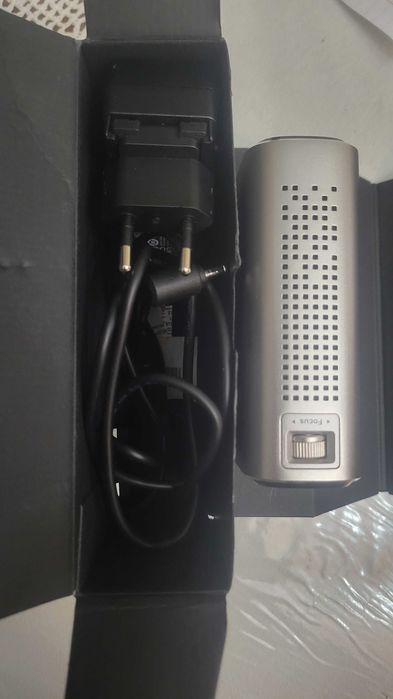 Projetor ASUS ZenBeam E2