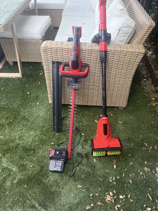 Duas ferramentas para jardim