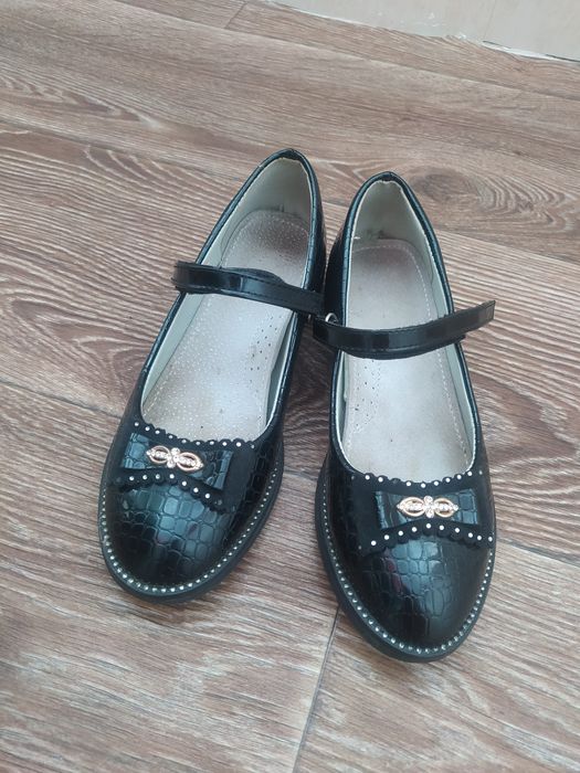 Туфли школьнице 32-33 р 20.5-21 см