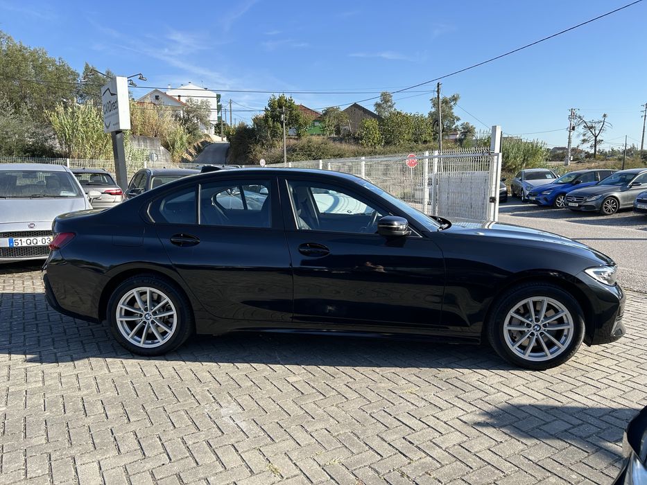 BMW 330e - Nacional com Garantia