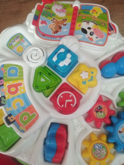Stolik edukacyjny