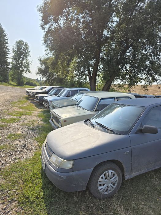 Розборка ваз з 01 до09 і 099 2110 2111 2112 2113 2114  2115 є всі запчастини відправка новою поштою по україні
