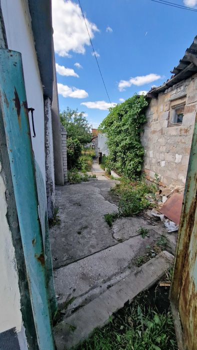 Продаж будинку, Автозаводская угловой участок Дом 2 помещения