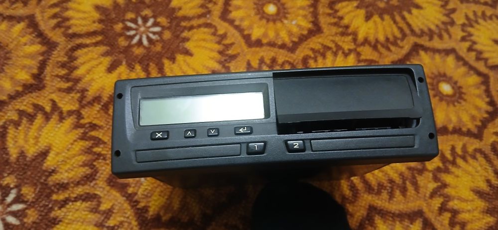 Продам тахограф повністю робочий