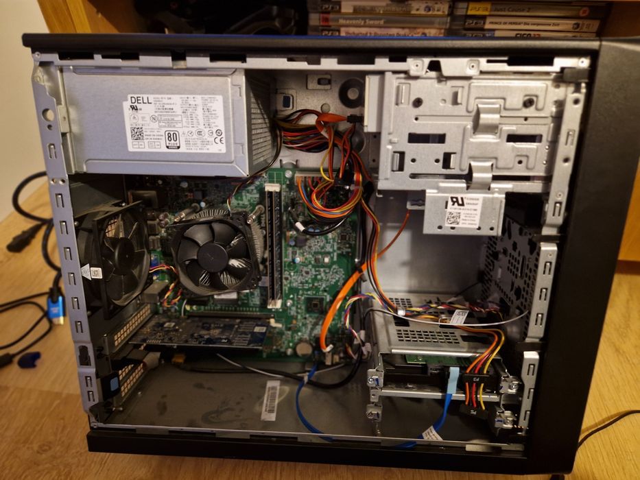 Komputer Dell Inspiron 3847 Procesor i7 16GB RAM 2TB Dysk Windows 10