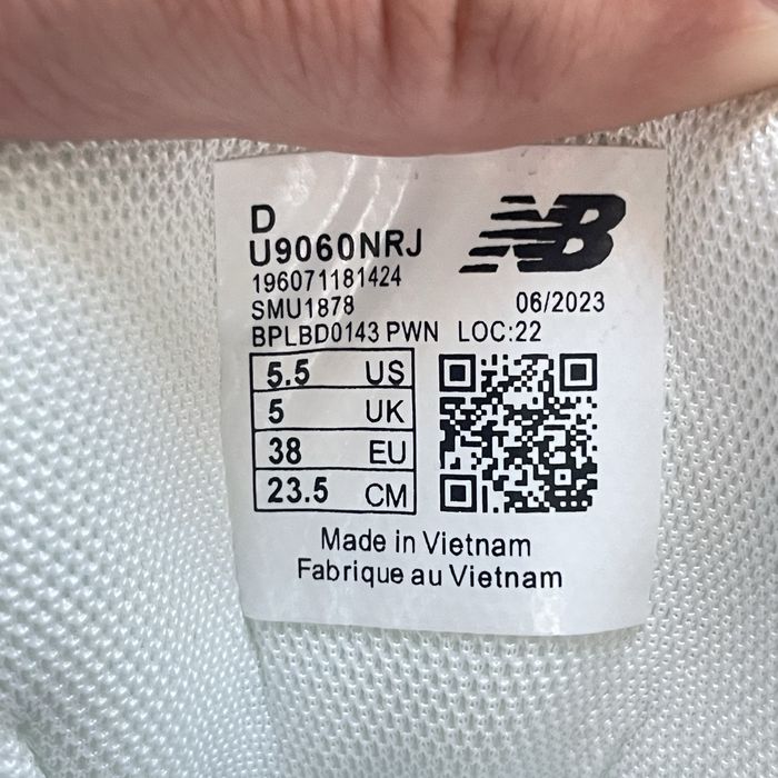 New Balance 9060