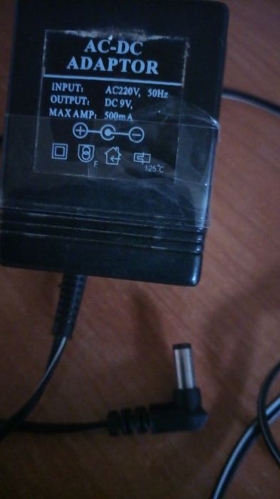 Блок питания адаптер 9v
