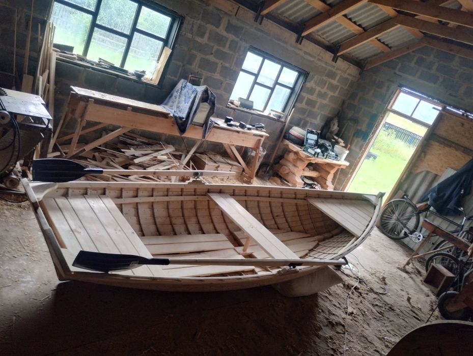 Лодка под заказ, деревянная(фофан)