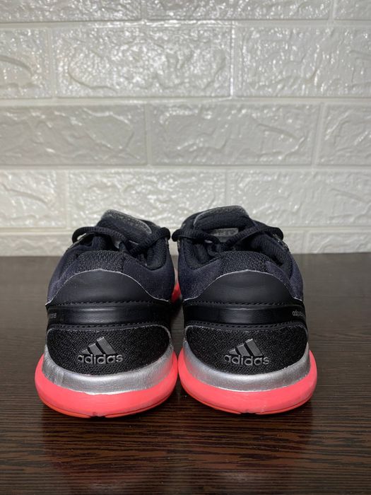 Кросівки Adidas Розмір 36⅔ (22,5 см)