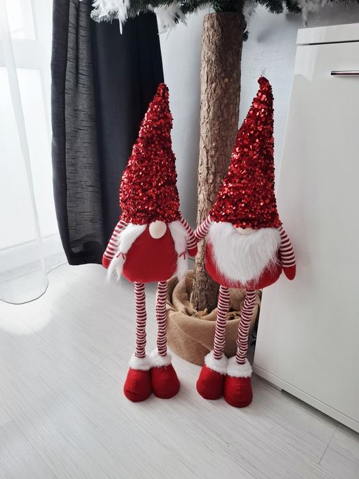 Sprzedam parkę  świątecznych skrzatów. Dekoracja święta