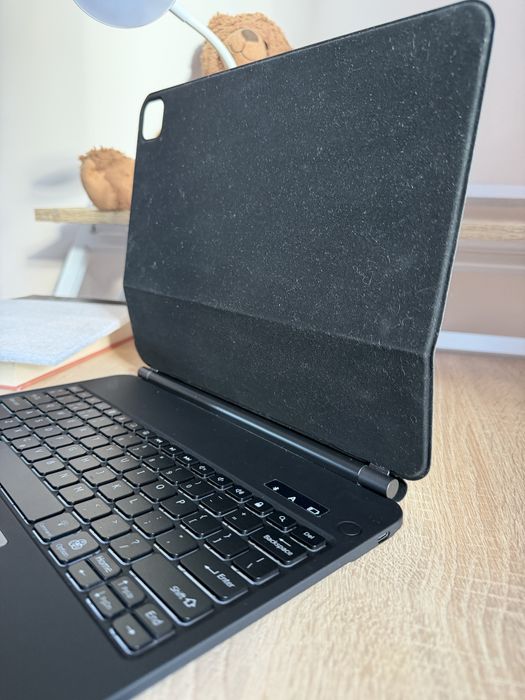 Клавіатура JADEMALL Magic Keyboard для iPad Air 13