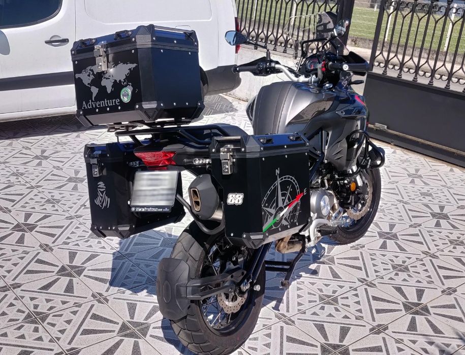 Autocolantes diversos Benelli TRK 502 / 702