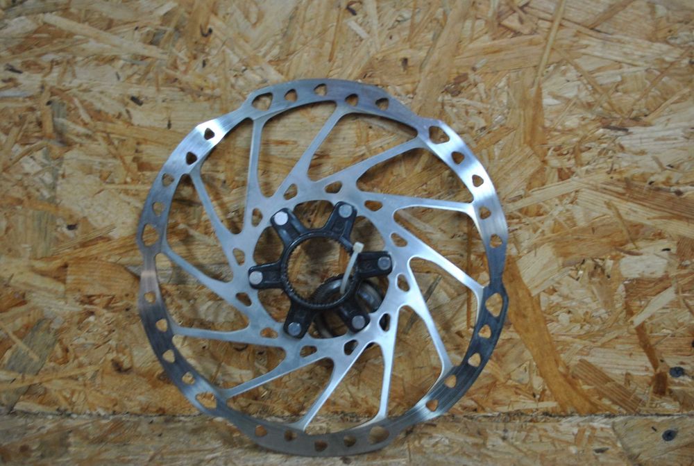 Shimano Deore tarcza hamulcowa SM-RT64 180mm