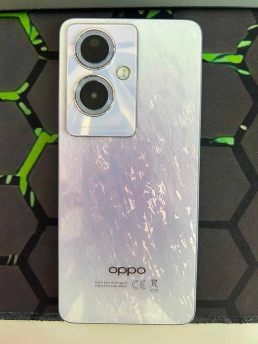 Telefon Smartfon OPPO A79 5G (wersja fioletowa)