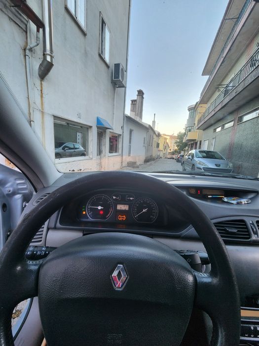 Renault laguna 1.9 dci 120cv