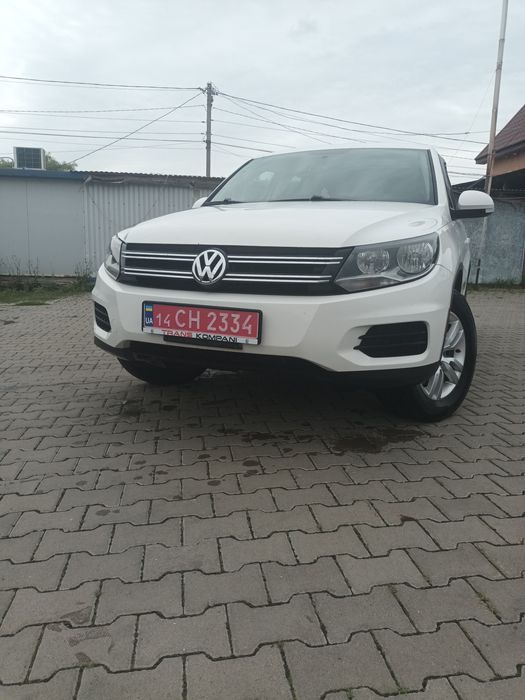 Продаєтьця хороше авто тільки пригнане